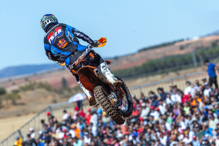 Three positions penalty for Jeffrey Herlings in first moto MXGP Spain