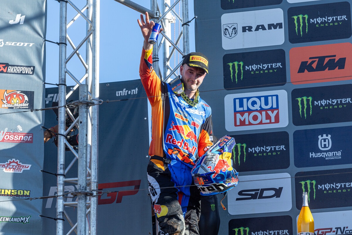 Herlings completes 2024 MXGP campaign with valued bronze medal after 3