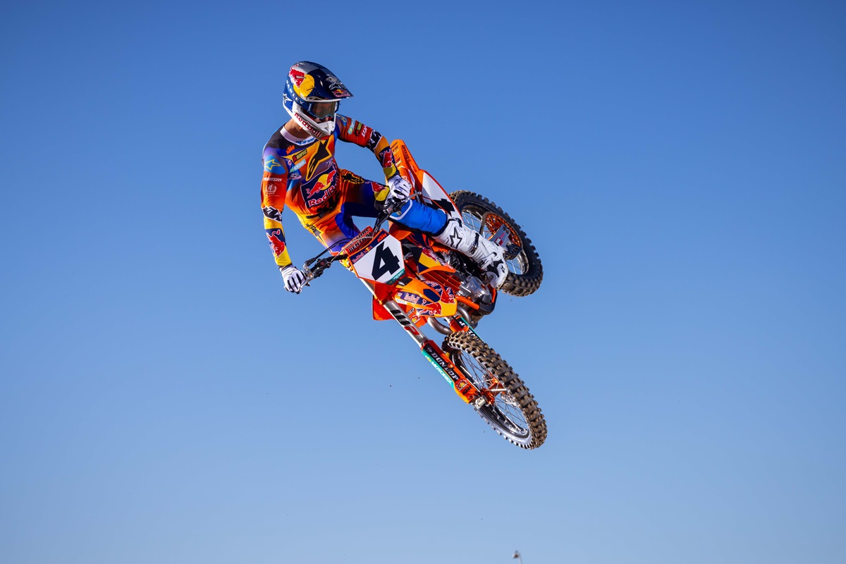 Chase Sexton Anaheim 1 Supercross Preparation MX Vice CHASE SEXTON RED BULL KTM FACTORY RACING TEAM 2025 8192x5464 1