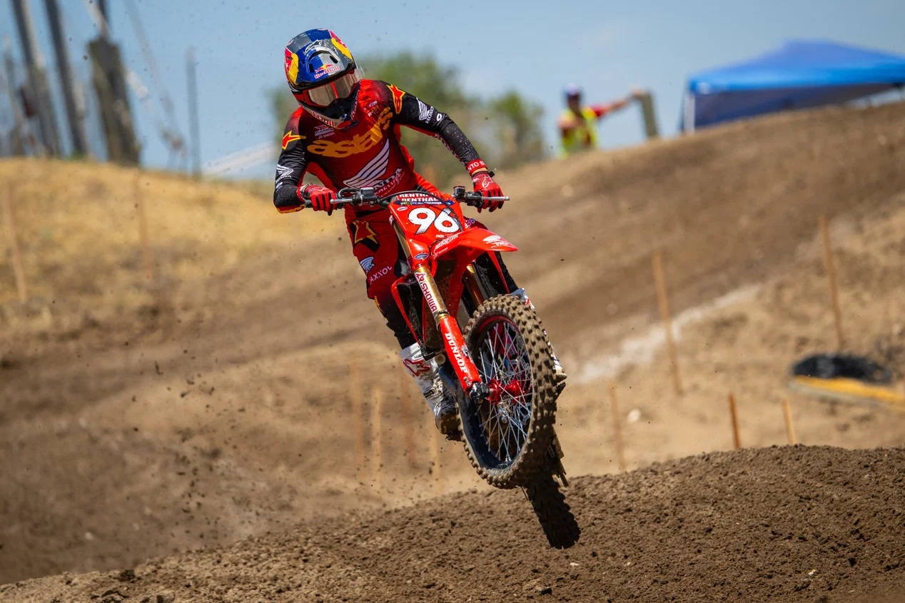 Hunter Lawrence wins both motos of the AMA Pro Motocross at High Point