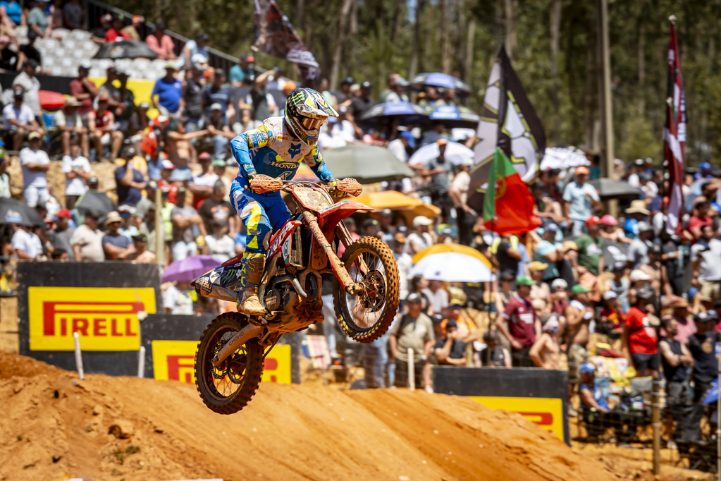 ÁGUEDA ACCLAIM FOR HERLINGS AND FARRES AT THE MXGP OF PORTUGAL!