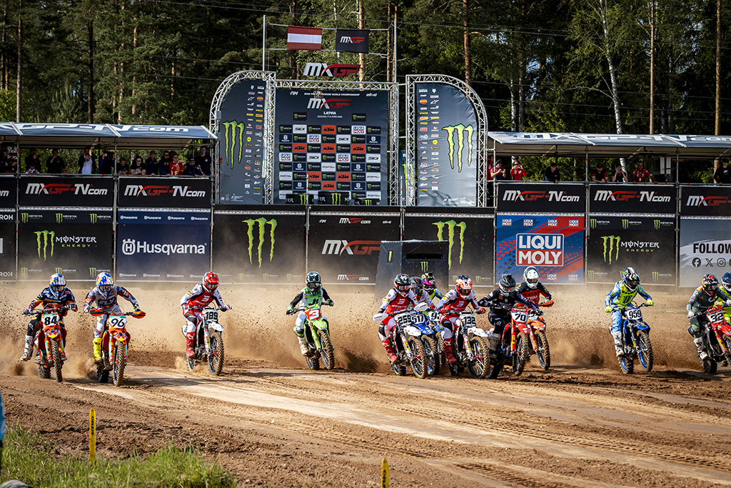THE TWINS LEAD THE CHARGE TO KEGUMS AS IT’S TIME FOR THE MXGP OF LATVIA!