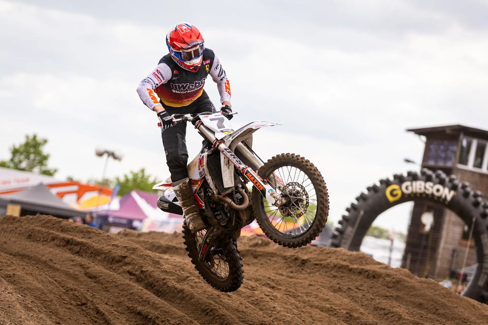 Spies Wins Second Moto in Tensfeld Ahead of Van de Moosdijk