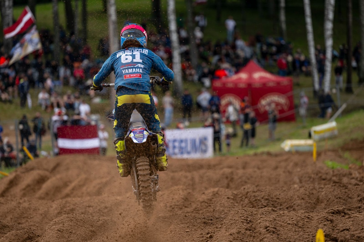 Kooiker and Van Mechgelen Score Valuable Points in Latvia