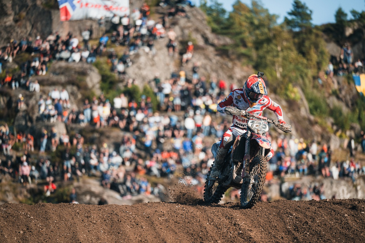Top 10 in qualifying at Uddevalla for Andrea Bonacorsi and the Desmo450 MX