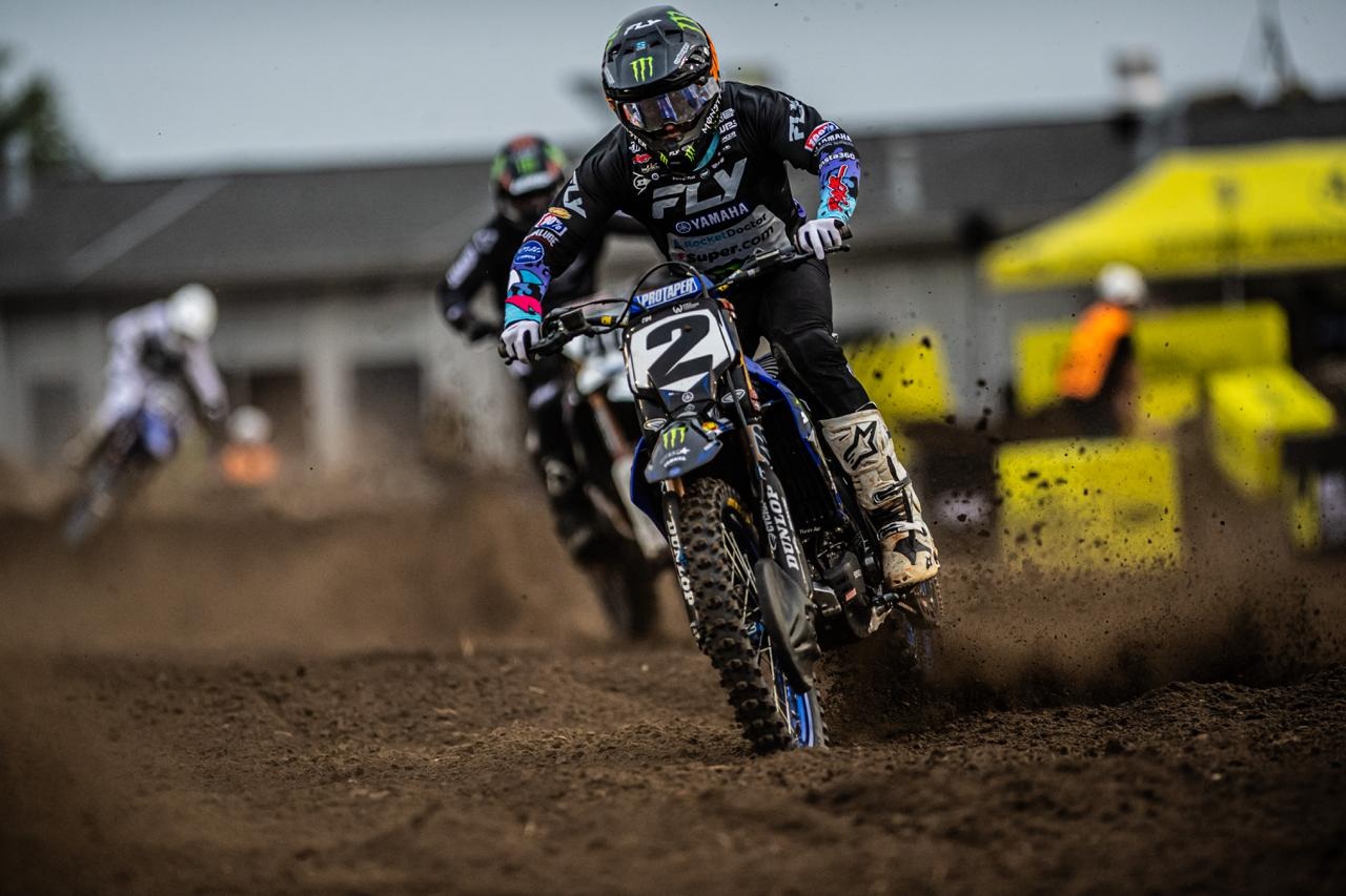 Anstie and Webb Win World Supercross Championship Opener in Canada