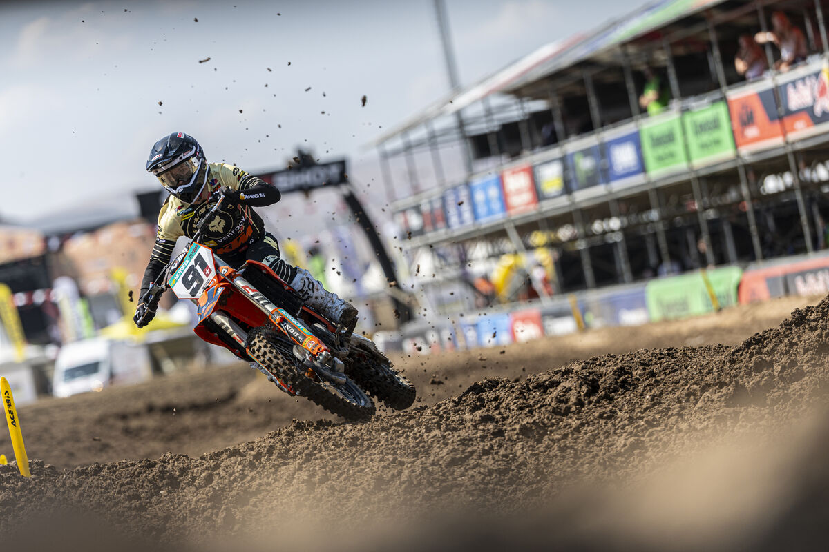 Seewer and Zanocz inside of the top ten at MXGP of Turkey