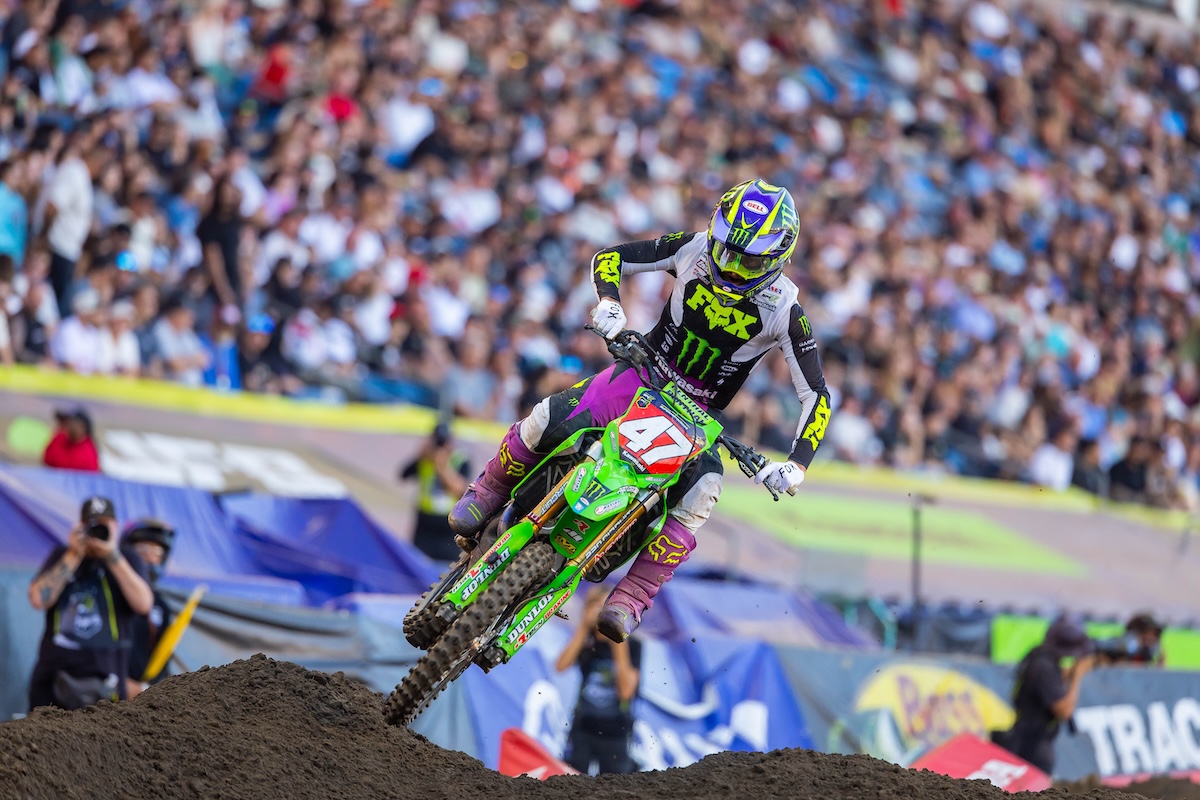 Jeremy McGrath explores the mental side of elite sports with sports psychologist Michael Gervais