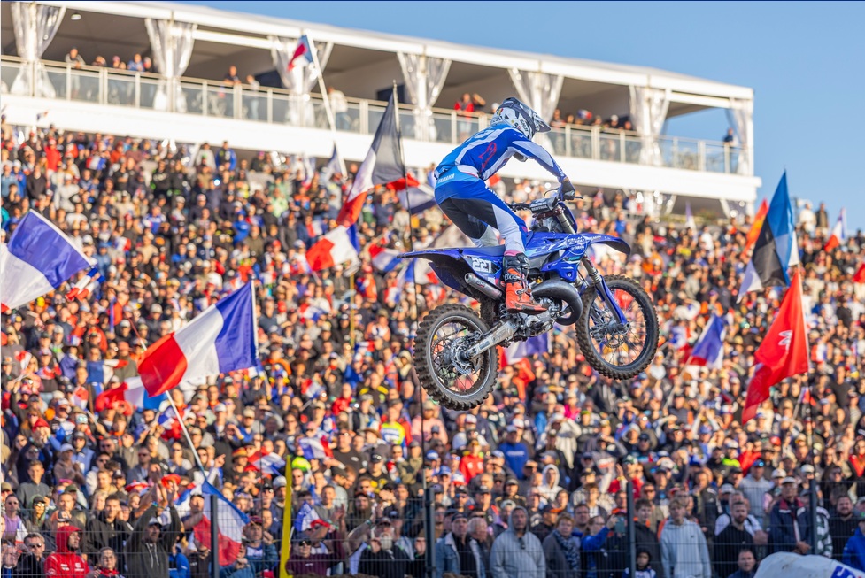 Home hero Cazet takes victory in Ernée in the YZ125 BLU CRU FIM Europe Cup Superfinale