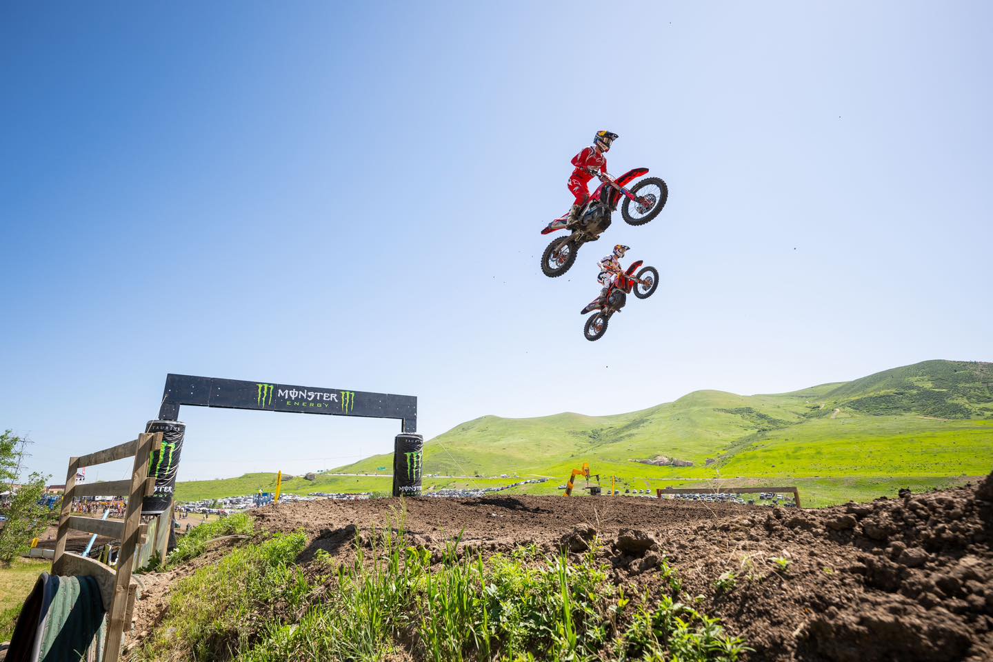 Photo Motocross high jump