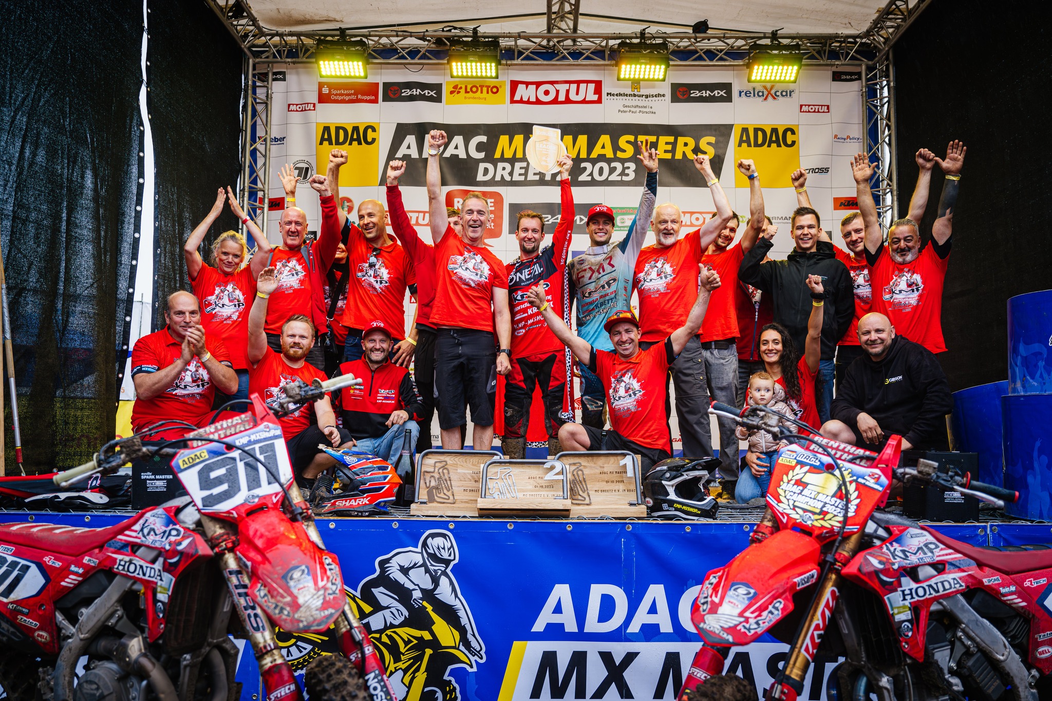 Eric Tomas é campeão português de motocross 2023 na mx2 -  Moto