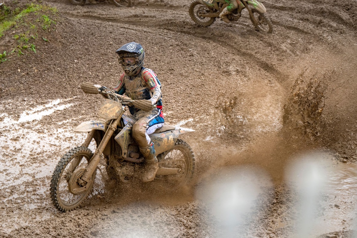 Elzinga Finishes 10th at MXGP of France - MX Vice