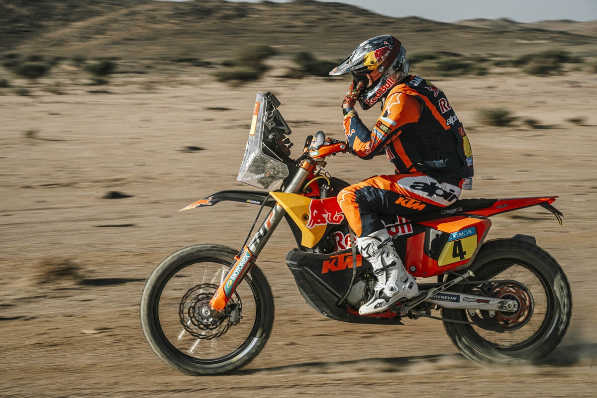 DANIEL SANDERS WINS STAGE ONE AT DAKAR 2025 - MX Vice