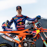 732851_01_Red Bull KTM_MXGP_Adamo_Team Shoot_2026 _2_Photo_Red Bull KTM Factory Racing AT