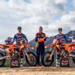 732912_Red Bull KTM_MXGP_Adamo_Laengenfelder_Team Shoot_2026 _10_Photo_Red Bull KTM Factory Racing AT