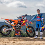 732967_01_Red Bull KTM_Sacha Coenen_De Carli_MXGP_Team Shoot_2026 _10_Photo_Red Bull KTM Factory Racing De Carli IT